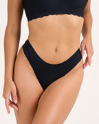 3-Pack Seamless Thong Mix